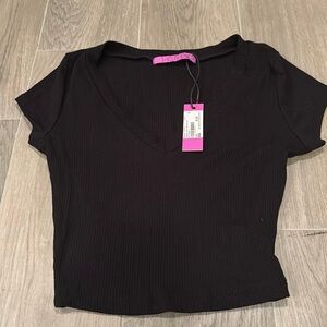 NWT Jac Parker Women’s Cropped Black T-Shirt Size S